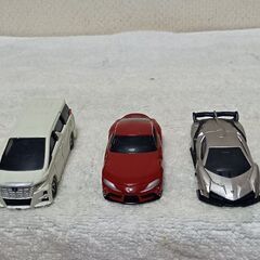 トミカ　おまとめ９台セットの画像
