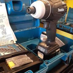 ［中古品］マキタ   TP131DRFX インパクトドライバセット 充電器、バッテリー×2 （沖縄市）KODEN（沖縄市）KODENの画像