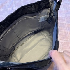 adidas ショルダーバッグの画像