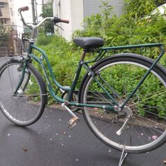２６インチのちょっとお洒落な自転車です。ＬＥＤオートライト、外装６段ギア付きです。の画像