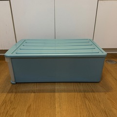 衣装ケースの画像