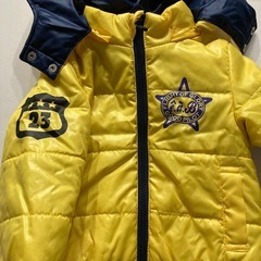 e.a.Bジャンパー80センチの画像