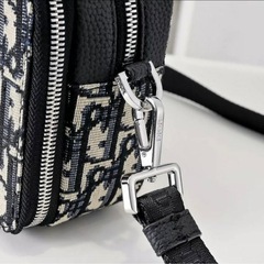 DIOR ショルダーバッグの画像