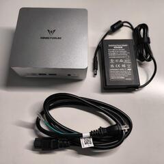 Minisforum UM680 Slim　ミニPCの画像