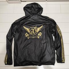adidas フルジップパーカー 2枚セット ブラック ゴールド ナイロン スウェット ロゴプリント バックプリント パーカ の画像