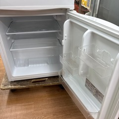 ☆ドリーム荒牧店☆☆ジモティー割引有☆ simplus/2ドア冷蔵庫/SP-90L2-WH/90L/2018の画像