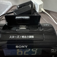 SONY WALKMAN対応 クロックラジオ FM/AM ブラック 目覚まし時計 ブラックの画像