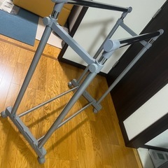 ハンガーラックの画像