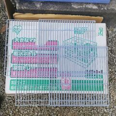 ハムスターケージ3個の画像