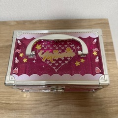 持ち運べる収納ボックスの画像