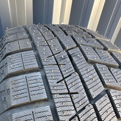 ヨコハマ　アイスガードiG60 215/45R17 1本傷ありの画像