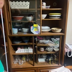 食器棚　無料の画像