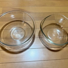 ガラス　ボウルの画像