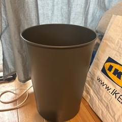スチール製　ゴミ箱or傘立ての画像