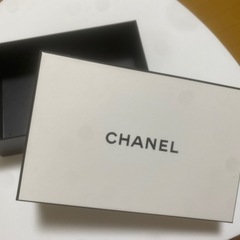CHANEL空箱の画像