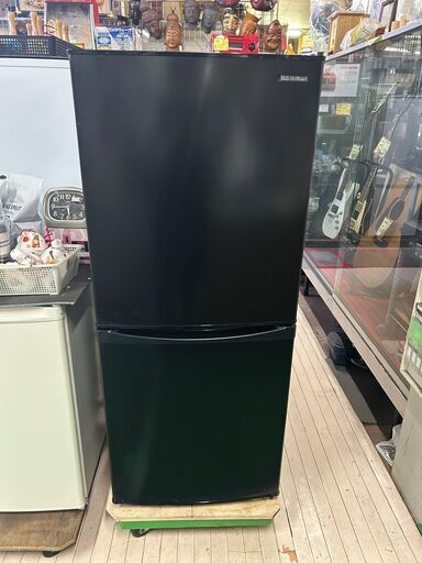 人気の黒色‼　アイリスオーヤマ　2ドア冷蔵庫　142ℓ　2022年モデル