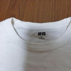 UNIQLO　Tシャツ　の画像
