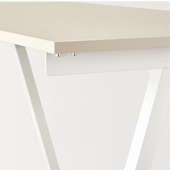 IKEA  デスク　Trotten  トロッテン　ベージュ/ホワイト の画像