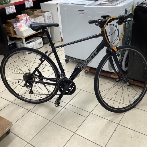 GIANT ESCAPE ジャイアントエスケープ クロスバイク 自転車 24段変速