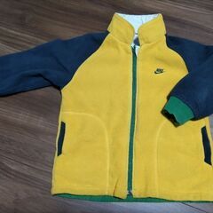 100サイズ　男児　NIKE冬用上着の画像