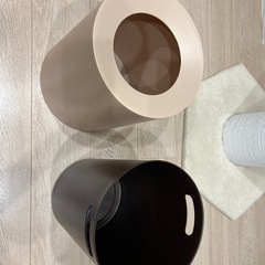 ゴミ箱の画像