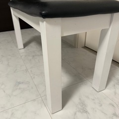 ダイニング　ベンチの画像