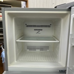 激安B級品!! 大きめ225L 2ドア HITACHI R-23HA(S) 2018年の画像