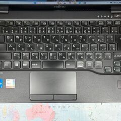 JC0714　希少タッチパネル 第12世代 富士通 U9312/K ノートPC 13.3型 良品　軽量　高性能の画像