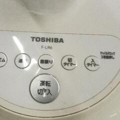 0810-140 TOSHIBA f-lr6 扇風機　白の画像