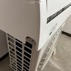 RIAIRエアコン　六畳用2023年製　YHA-S22N-Wの画像