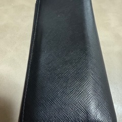 PRADA長財布の画像