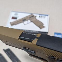 8/12にお取引できる方限定で割引！　SIG SAUER M17 co2ガスガン　タンカラー　laylax FIRSTカスタムの画像