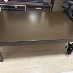 こたつテーブルの画像