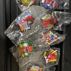 レジェンドカプセルラバーマスコット　ガチャガチャの画像