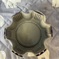 ランドクルーザー80 センターキャップの画像