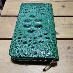 新品　ファスナー長財布の画像