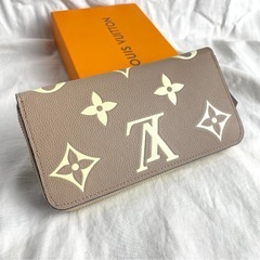 ルイヴィトン　長財布の画像