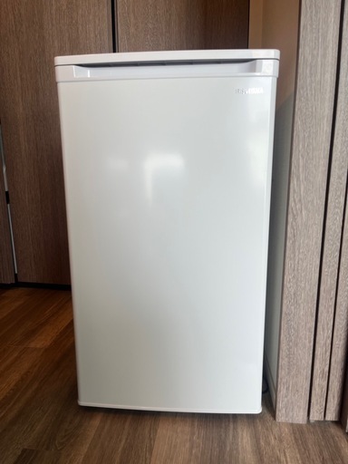 【超美品】冷凍庫 60L アイリスオーヤマ　IUSD-6B 24年製