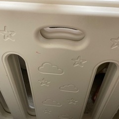 GGMUBI ベビーゲート，サークルにおまけ付き　6枚とピーナッツ2枚の画像