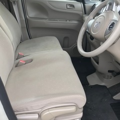 お買い得車‼️N-BOX G Lパッケージ　パワースライドドア　キーフリー　プッシュスタート　の画像