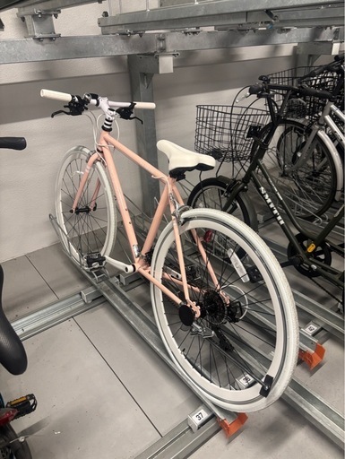 ピンク　自転車　クロスバイク