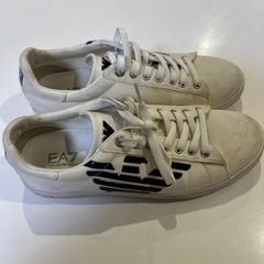 EMPORIO ARMANI EA7アルマーニ スニーカーの画像