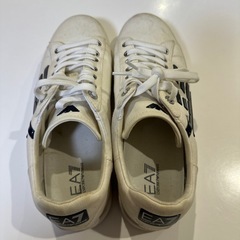 EMPORIO ARMANI EA7アルマーニ スニーカーの画像