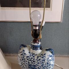 テーブルライト　陶器　青色焼き付けの画像