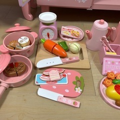 本日限定価格です。マーザーガーデン　 おままごと　キッチン　女の子　ドレッサー　キッチン　ドリンクバー　冷蔵庫　オーブントースター　の画像