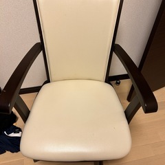ニトリダイニングチェア2個の画像