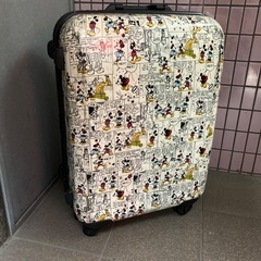 ミッキーマウス🔴大型スーツケース75の50の30の画像