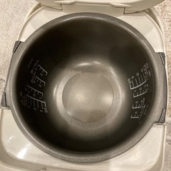 日立🔴ＩＨ炊飯器5.5合たき綺麗の画像
