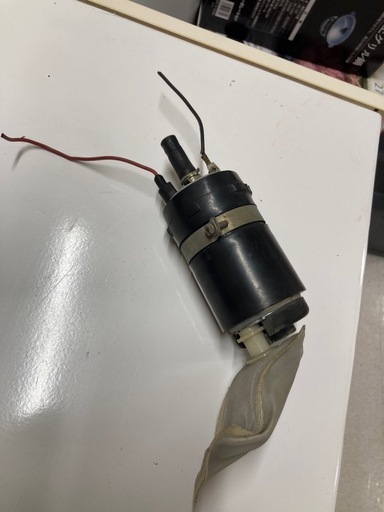 BNR32用燃料ポンプ　GTR s14 s15 180sx