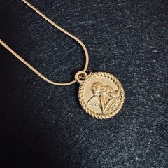 *《低アレルギーステンレス》* エンジェルメダイネックレスGLD の画像